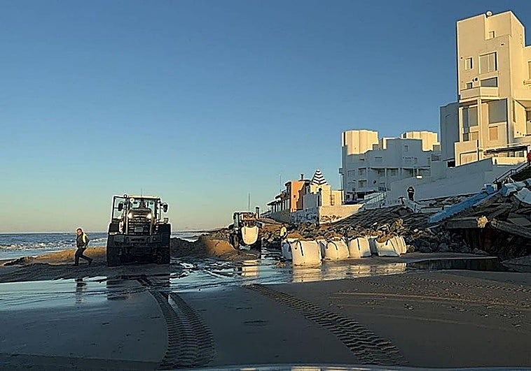 Huelva coastal erosion: Experts debate 'radical' retreat to save Matalascañas