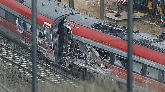 Broken track caused Adamuz train crash, black boxes reveal