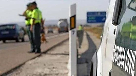 Marbella crime: drunk and high man steals minibus and crashes into toll barrier