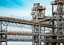 Andalucía's economic growth is ahead of Spain's, boosted by industry and investment