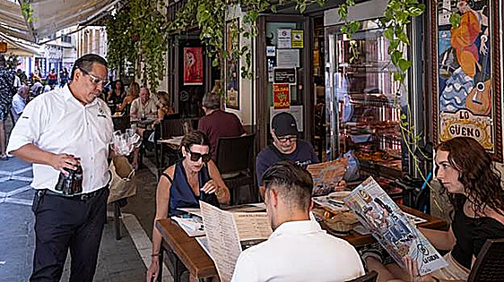 Malaga will be the only province in Spain to see employment creation drop this Easter
