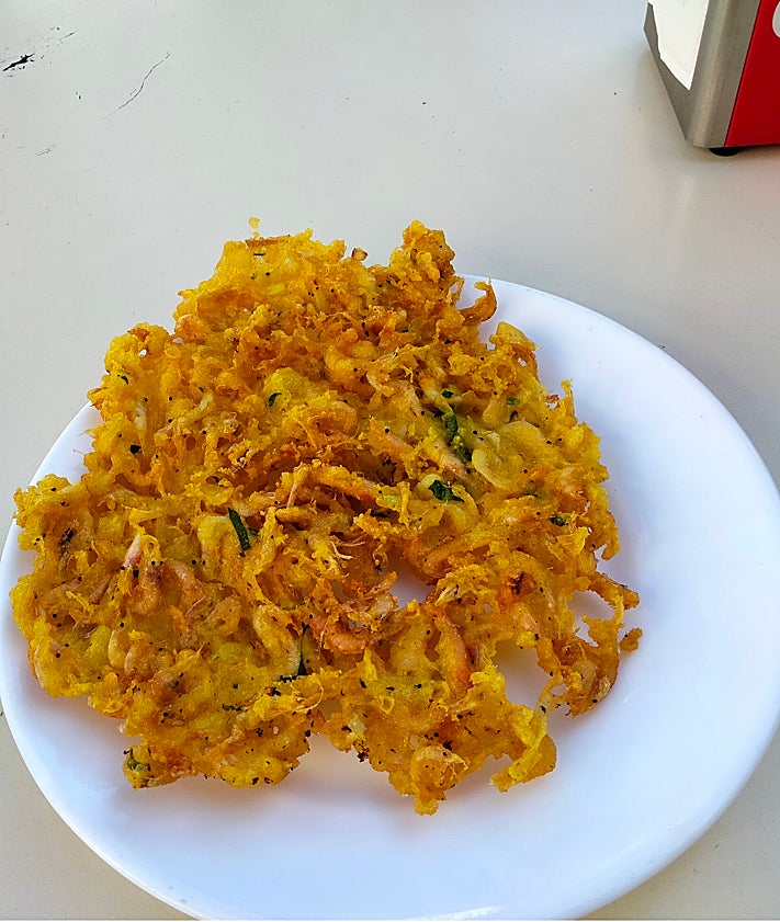 Imagen secundaria 2 - Walk and food.