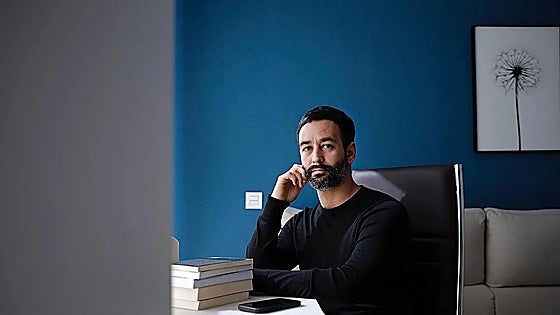 Spanish psychologist Carlos Barea unpacks the dangers of social media