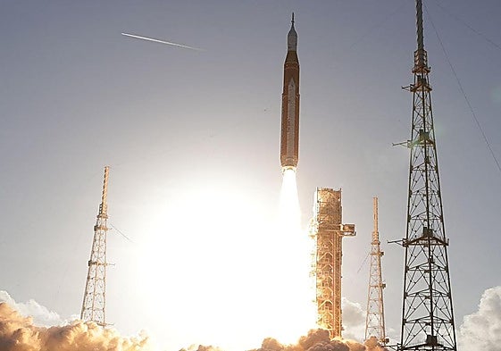 First crewed mission to the Moon in 53 years takes off