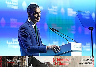 Prime Minister of Spain Pedro Sánchez presenting at the World Governments Summit in Dubai.