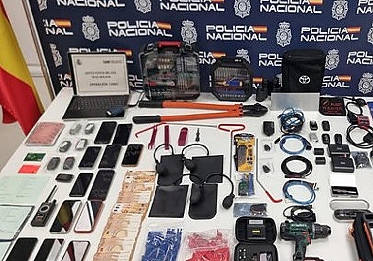 Spanish police uncover car theft network in Malaga province