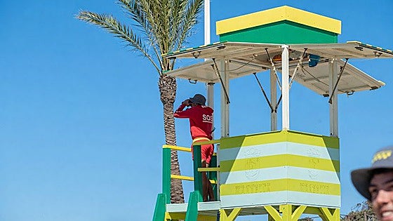 Marbella lifeguard service conducted more than 650 actions on its beaches during Easter Week