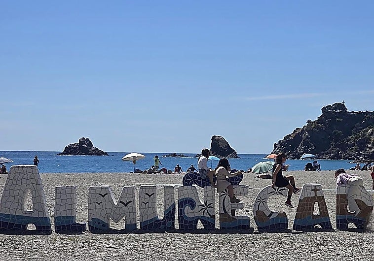 Almuñécar sees record tourist numbers for Easter Week