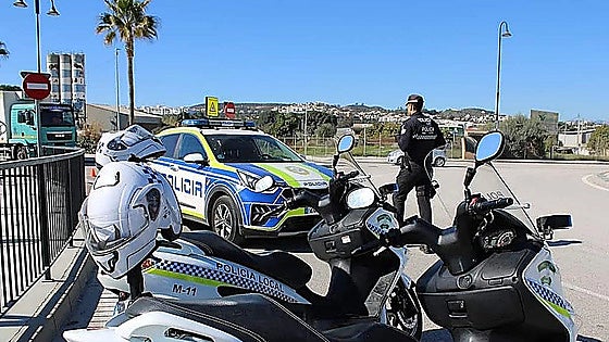 Mijas police arrest drunk driver for threats and disobeying orders