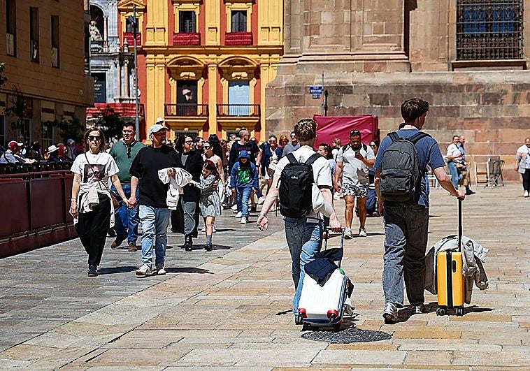 Easter tourism peak for Costa del Sol hotels turns out better than expected