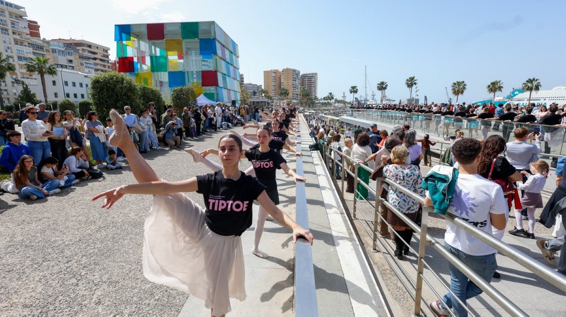Lucía Lacarra leads the dance class.