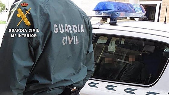 Mijas knife fight ends with victim in serious condition and one suspect arrested