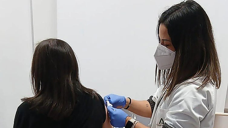 Malaga vaccinates against shingles without prior appointment