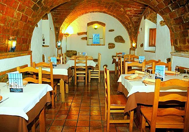 La Casa Grande restaurant interior.