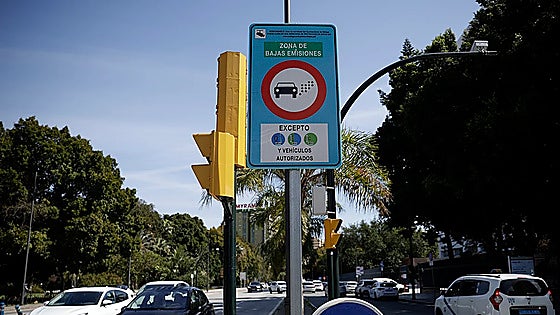Will Malaga have to modify how and when it applies the Low Emission Zone?