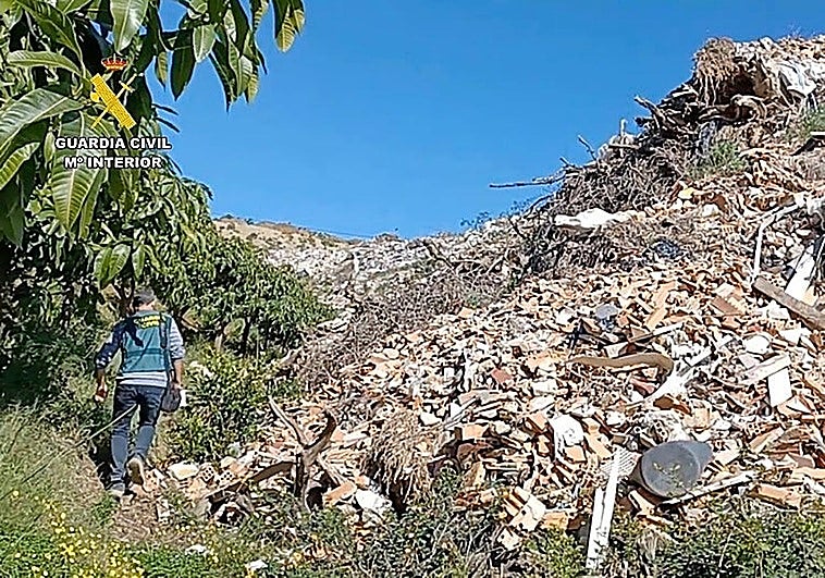 Shocking video: 167,000 tonnes of rubble dumped in the Axarquía