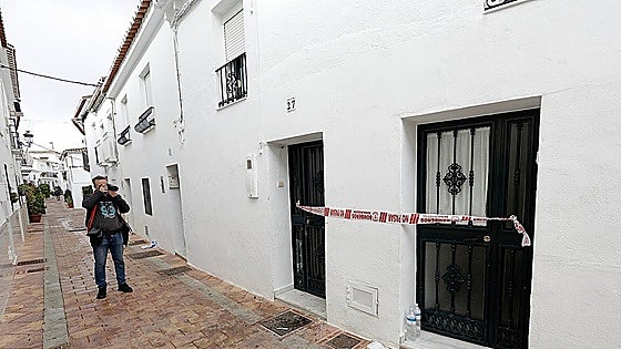 Prosecution seeks 48 years for man accused of killing ex-partner and burning her body in front of their children in Benalmádena