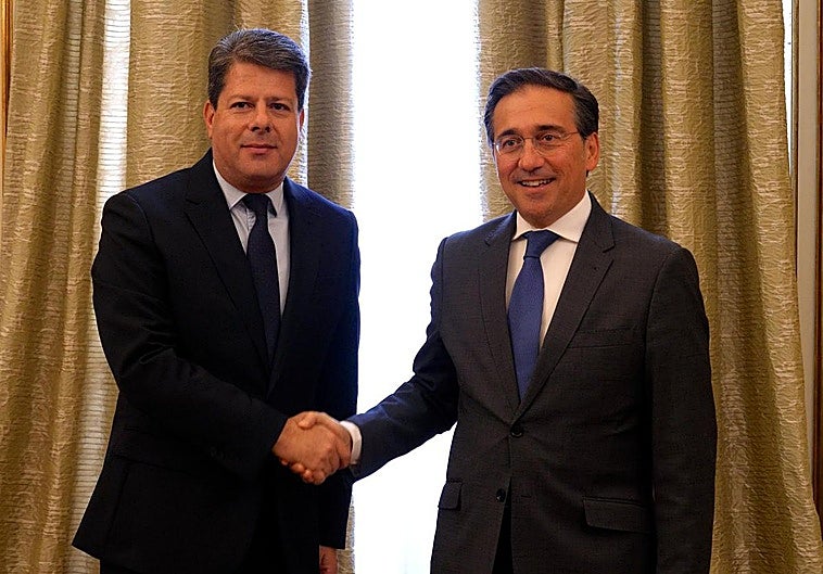 Gibraltar says border will start to come down before 15 July