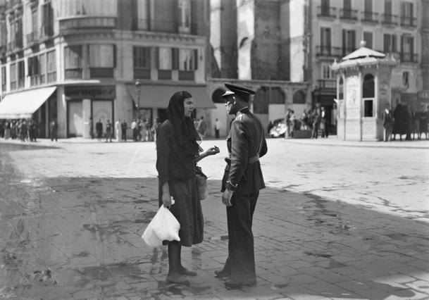 Historic Malaga photography: Sabina Muchart and the Alhambra of cholesterol