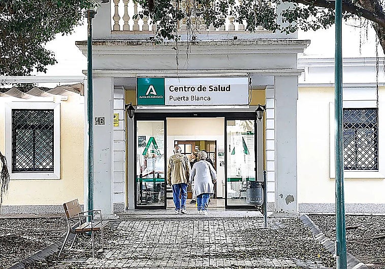 Malaga health: why are qualified medical graduates steering away from GP roles?