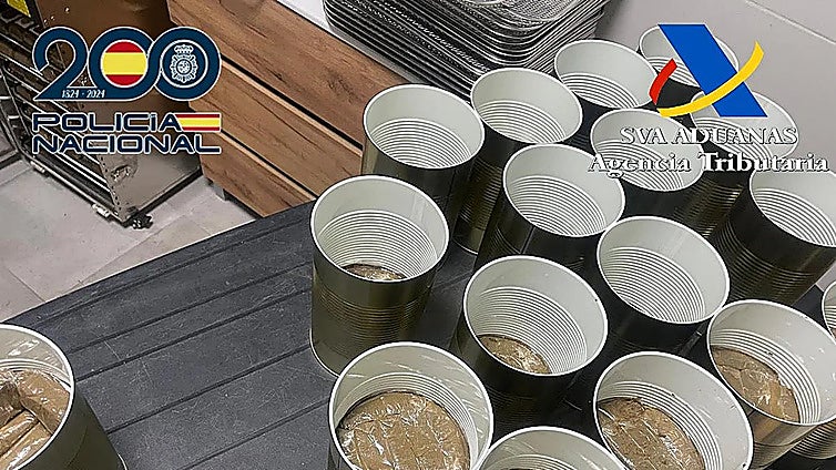 Malaga drug-trafficking: two people arrested for hiding 800 kilos of hashish in tomato cans in industrial warehouse