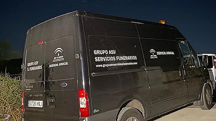 Marbella firefighters recover 52-year-old man's body from van