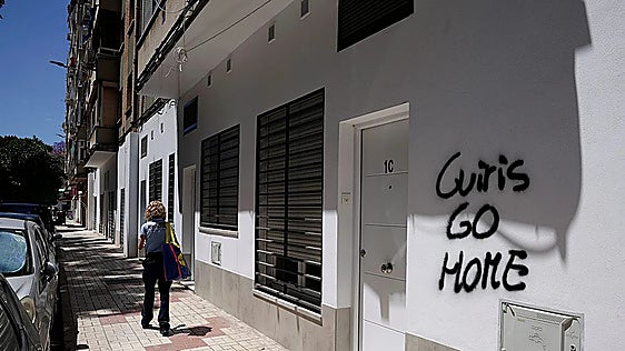Malaga prepares urgent measure to stop conversion of commercial premises into housing