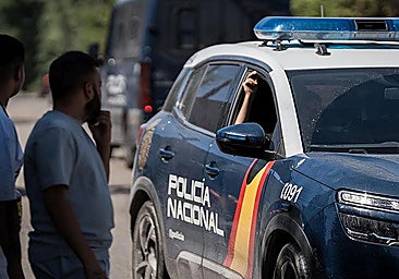 Archive photo of a National Police car in Spain.