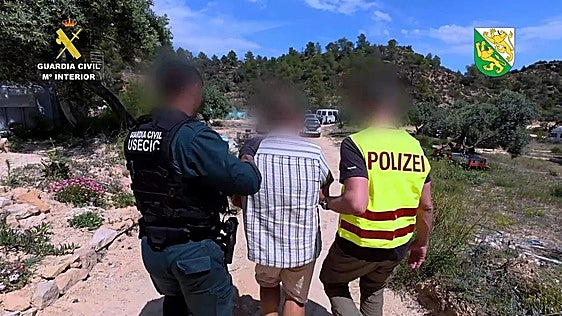 Catalan police arrest man for killing his partner in Switzerland and fleeing