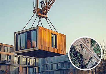 Archive photo of a prefabricated house.