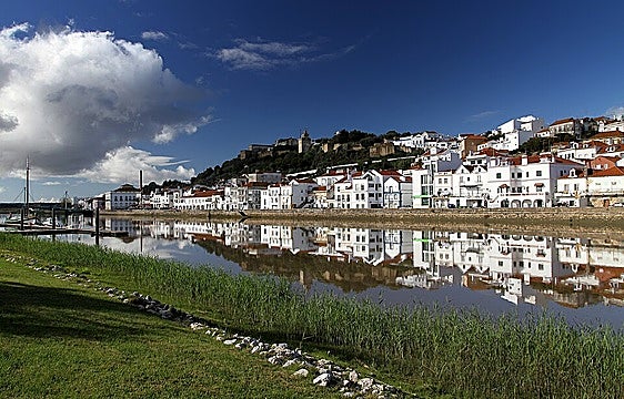 Mother and stepfather arrested in Portugal after allegedly abandoning young children 1,500 miles from home