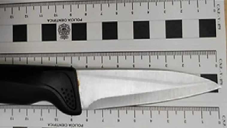 Malaga police arrest young man for knife assault on victim in scooter theft attempt