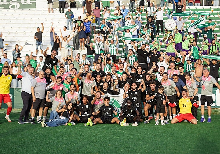 Primera RFEF: Juventud de Torremolinos survive dramatic final-day scare