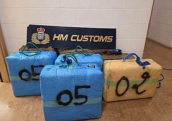 Cannabis resin seized off Gibraltar coast by HM Customs