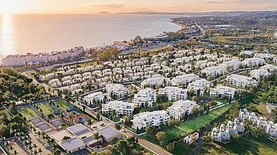 Royal Park Residence at the Heart of the New Golden Mile Transformation