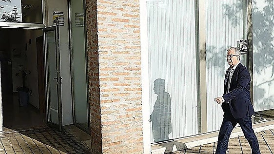 Mayor of Estepona requests to testify again in the alleged embezzlement case