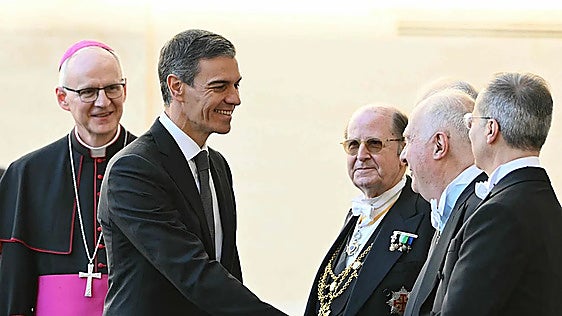Spain PM rules out calling early elections amid several investigations concerning his party