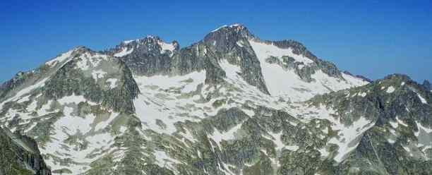 British woman dies after 500m fall in Spain's Pyrenees mountains