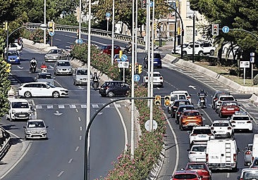 Traffic in the Valle Inclán area in Malaga.