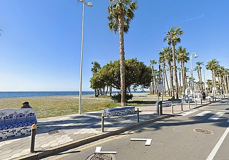Puerta del Mar beach in Almuñécar, where the man died.