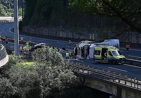 Five police officers killed in horror lorry collision on northern Spain motorway