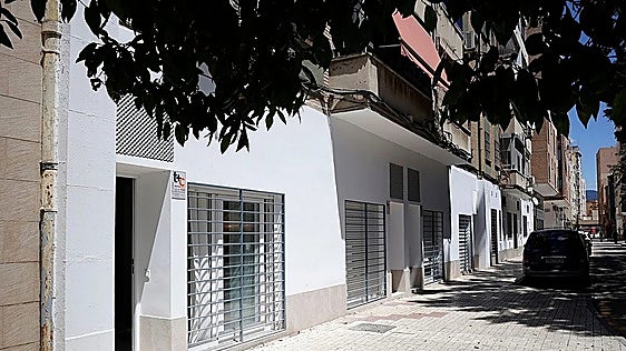 Malaga quadruples conversion of commercial premises into housing units in May