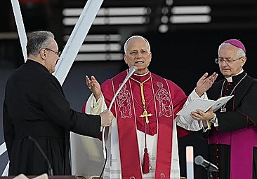 Pope Leo XIV speaks out against femicides in front of 40,000 people in Barcelona
