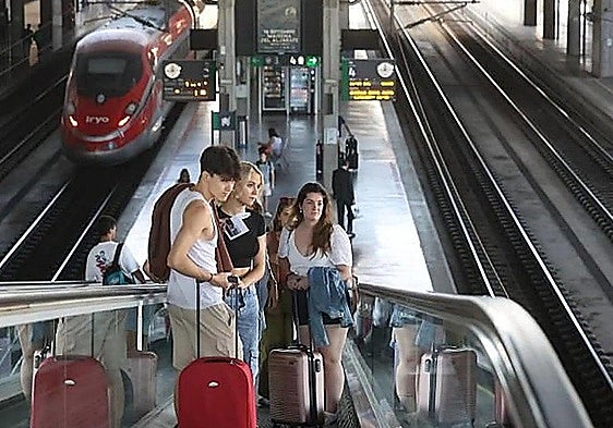 Verano Joven 2026: eligibility criteria, deadlines and how to apply for discounts of up to 90% on travel this summer