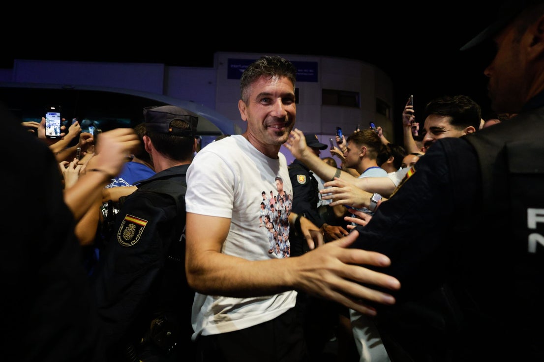 Malaga fans celebrate on promotion night