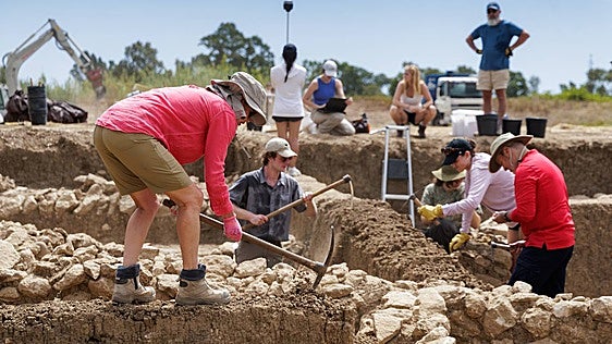 Archaeologists search for origin of ancient Malaga as Cerro del Villar dig resumes