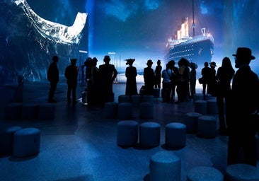 The moment the Titanic approaches the iceberg.