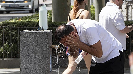 How southern Europeans can teach northerners how to handle the heat