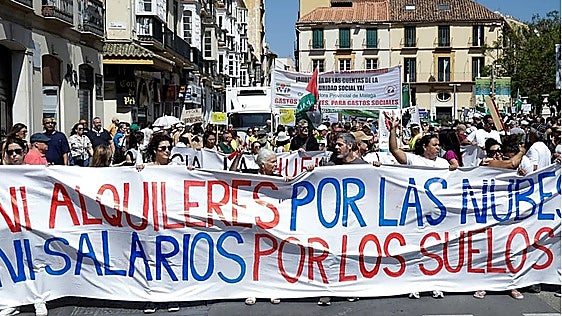Malaga housing protest: "No more sky-high rents, no more rock-bottom wages"