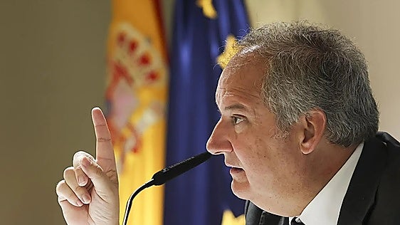 Spain's Minister of Tourism predicts 100 million tourists this year